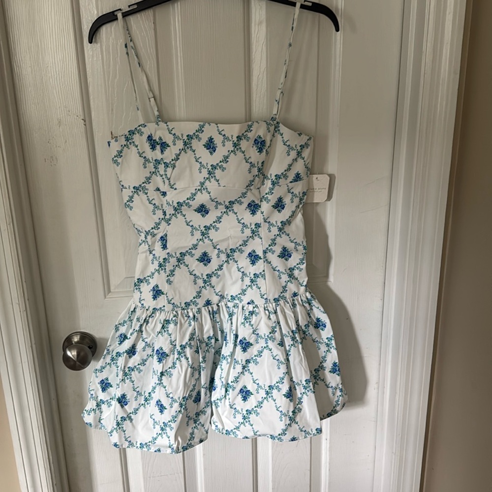 NWT SIZE M - ALTARD STATE MINI DRESS